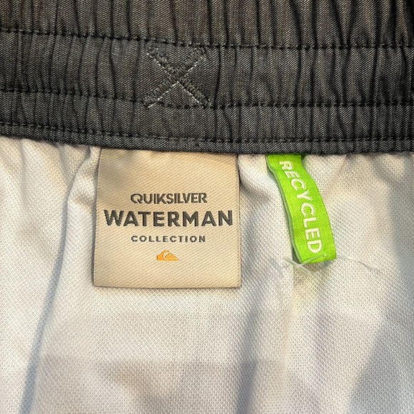 NWOT Quicksilver Waterman The Deck Stripe 18“ - Picture 7 of 16